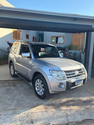 MITSUBISHI PAJERO FULL 3.8 HPE 4X4 V6 24V GASOLINA 2P AUTOMÁTICO